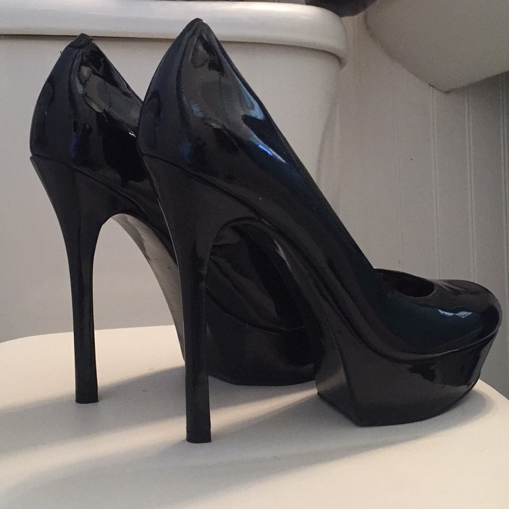 Black (FMP) platform heels